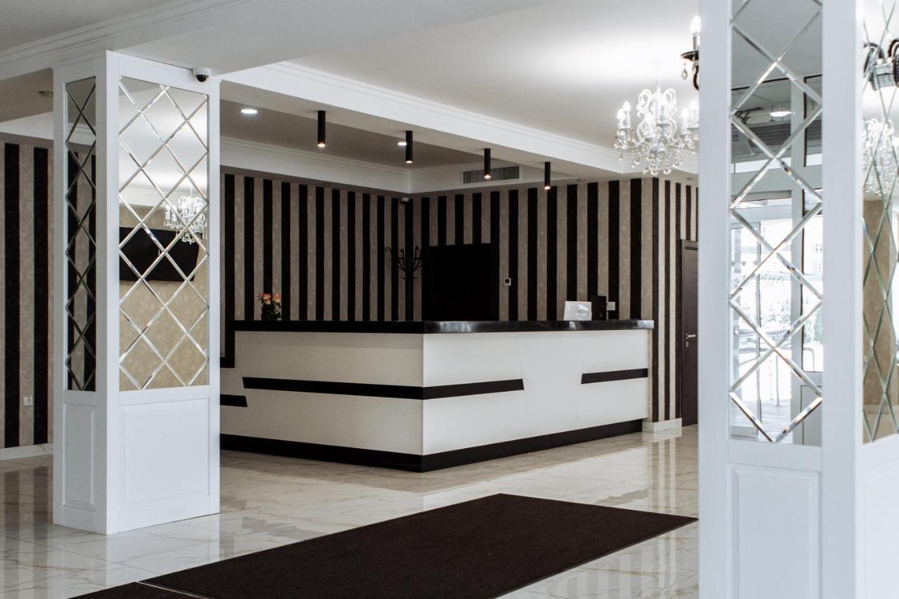 Congress Hotel Verhovina Petropavlovskaya Borshchagovka Εξωτερικό φωτογραφία