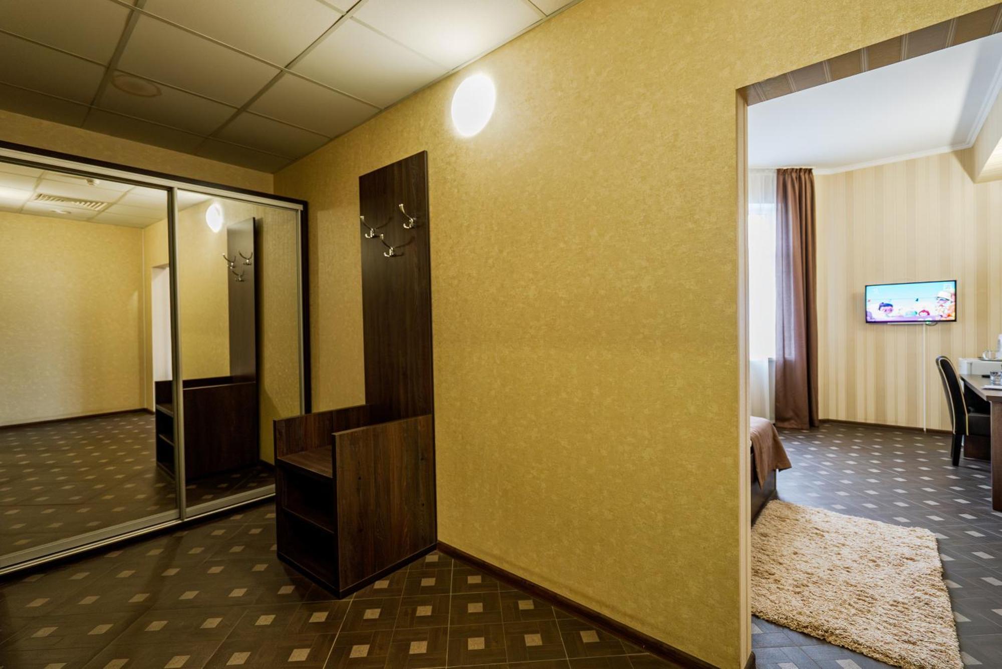 Congress Hotel Verhovina Petropavlovskaya Borshchagovka Εξωτερικό φωτογραφία