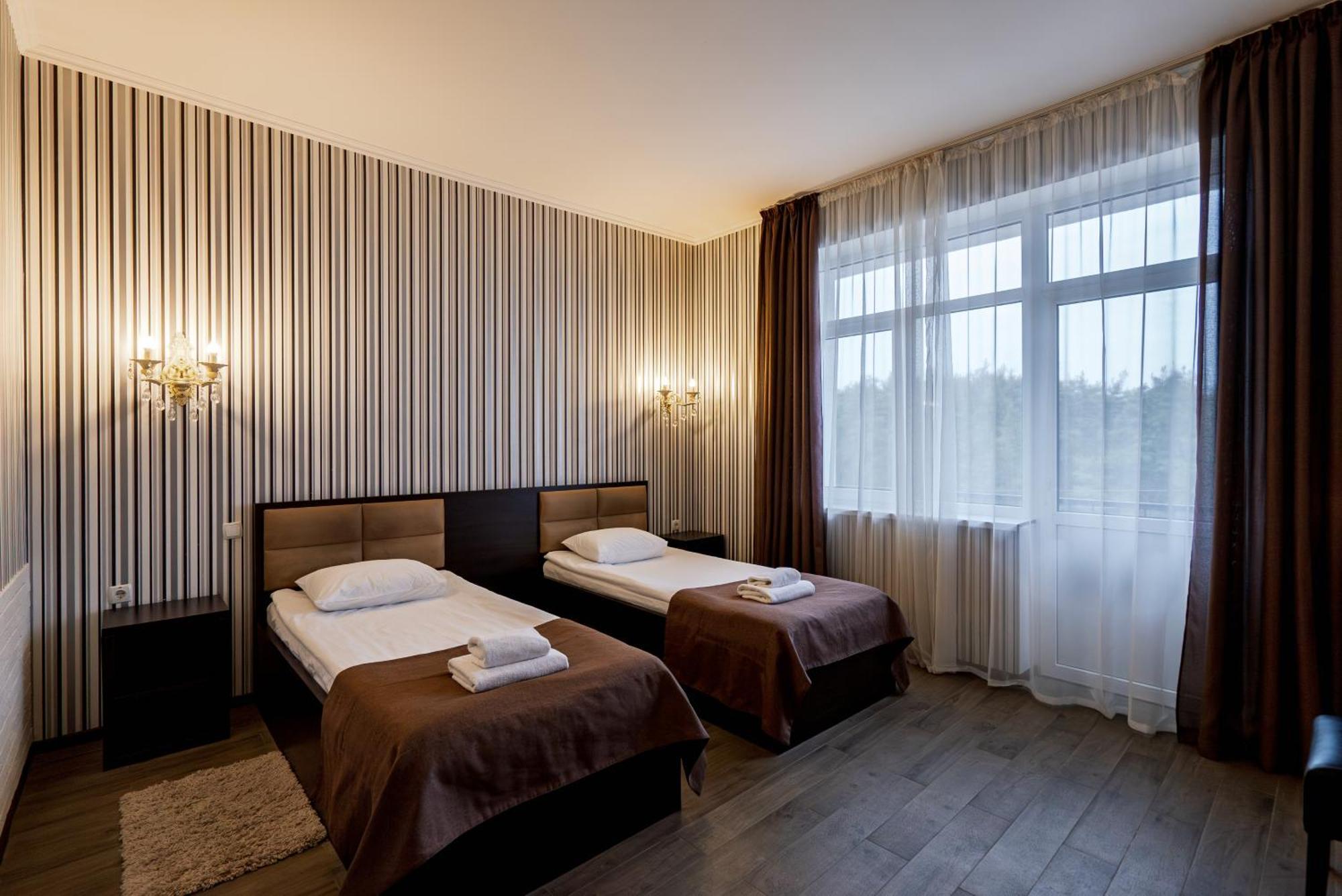 Congress Hotel Verhovina Petropavlovskaya Borshchagovka Εξωτερικό φωτογραφία