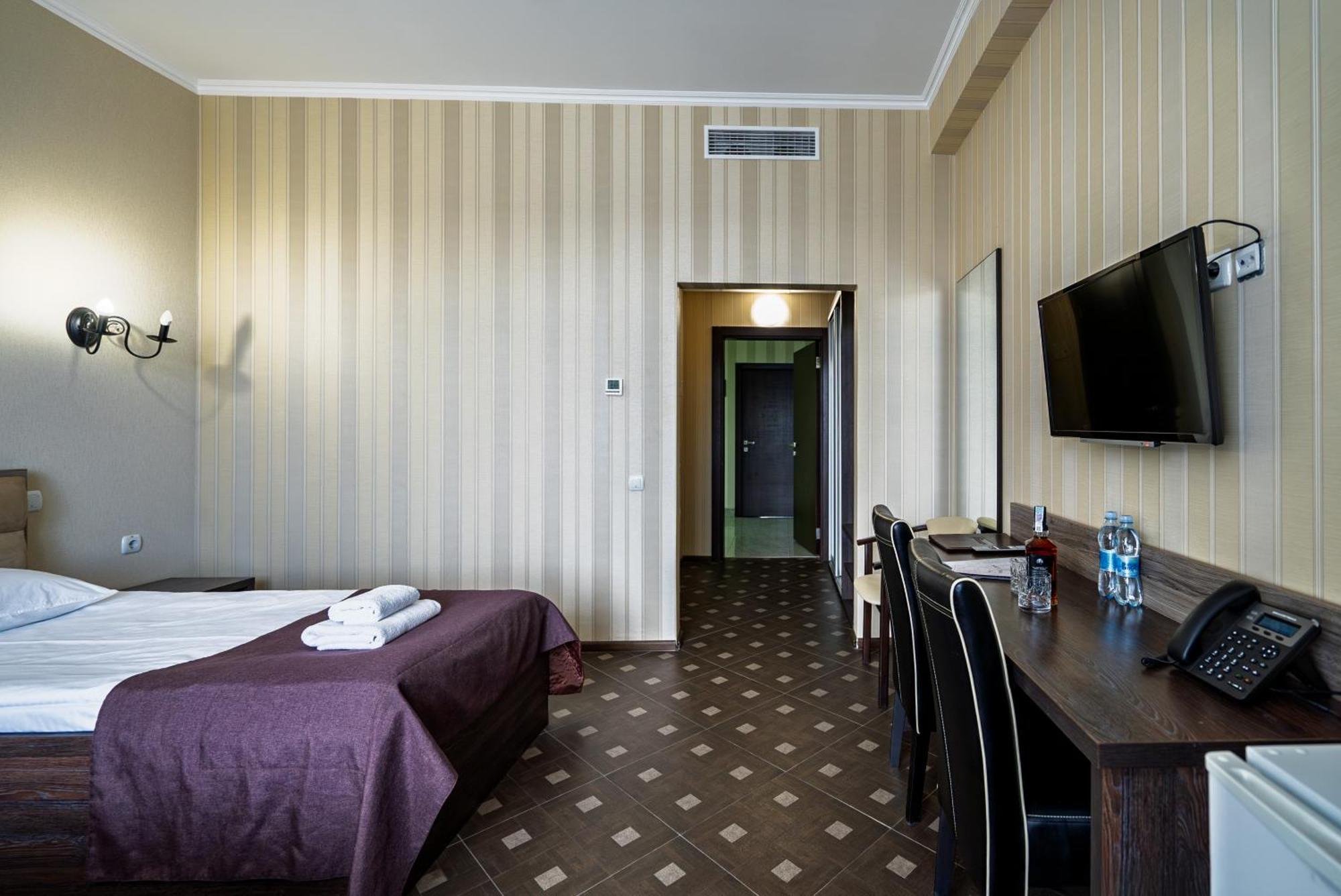 Congress Hotel Verhovina Petropavlovskaya Borshchagovka Εξωτερικό φωτογραφία
