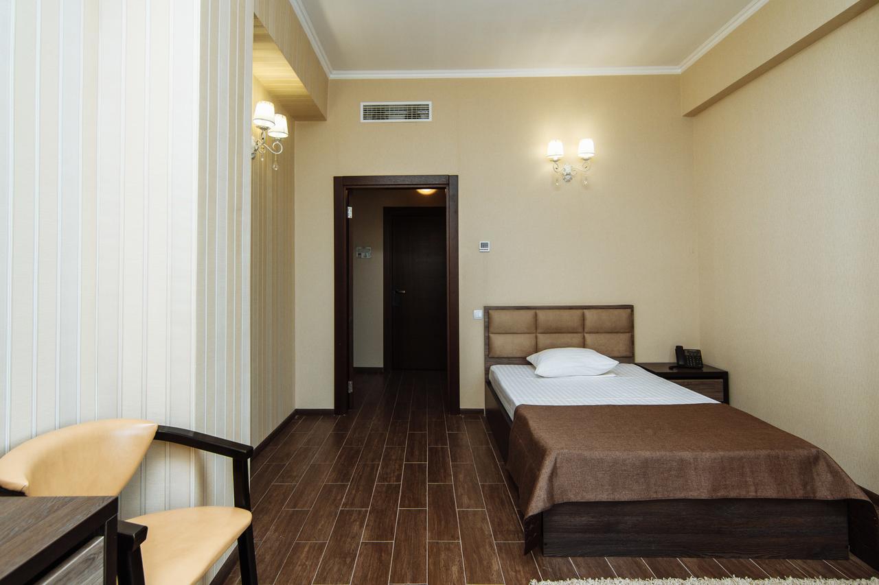 Congress Hotel Verhovina Petropavlovskaya Borshchagovka Εξωτερικό φωτογραφία