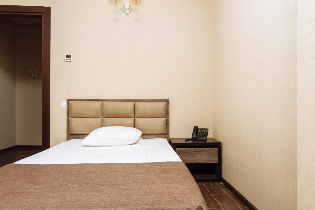 Congress Hotel Verhovina Petropavlovskaya Borshchagovka Εξωτερικό φωτογραφία
