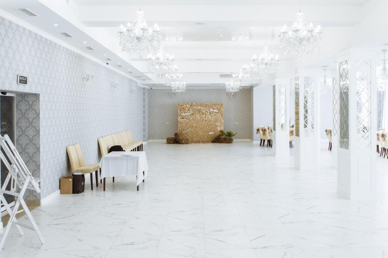 Congress Hotel Verhovina Petropavlovskaya Borshchagovka Εξωτερικό φωτογραφία